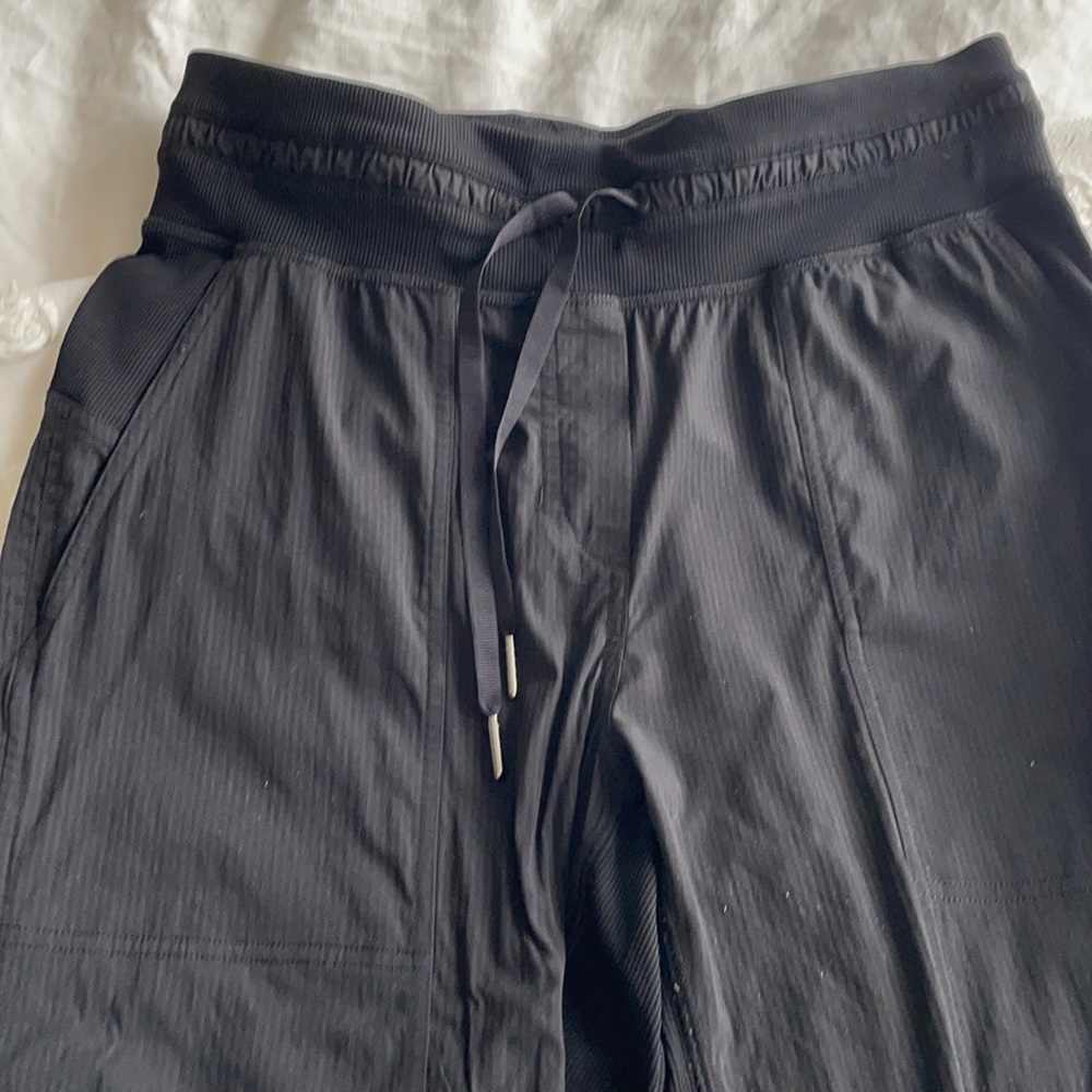 Lululemon Crop Size 8